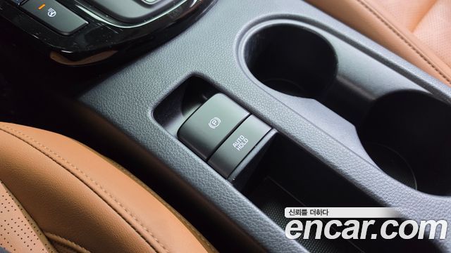 Kia Seltos Gasoline 2.0 2WD Signature 2023 — фото 19