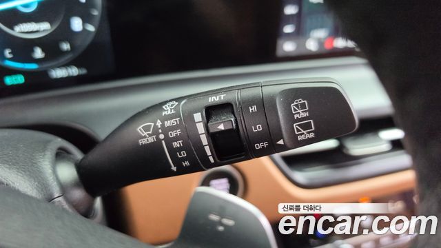 Kia Seltos Gasoline 2.0 2WD Signature 2023 — фото 36
