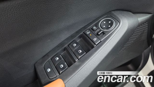 Kia Seltos Gasoline 2.0 2WD Signature 2023 — фото 46