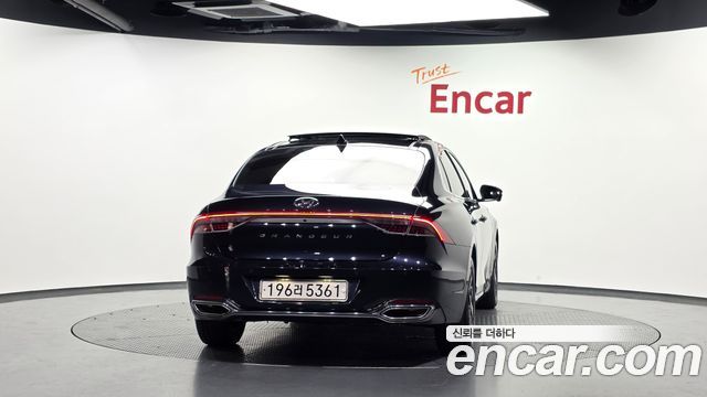 Hyundai Grandeur Hybrid (IG) Exclusive 2021 — фото 4