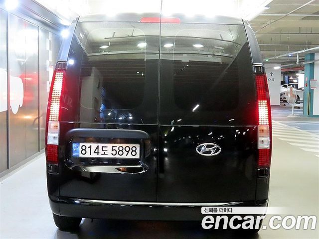 Hyundai Staria Cargo 3-Seater Modern 2023 — фото 5