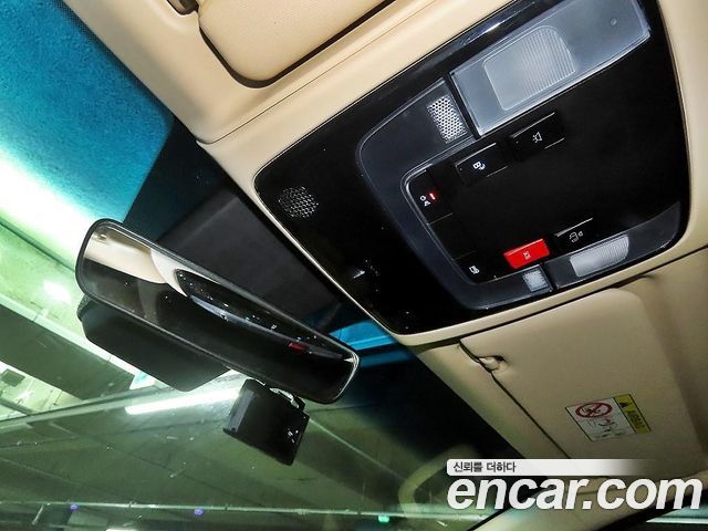 Hyundai Staria Cargo 3-Seater Modern 2023 — фото 20