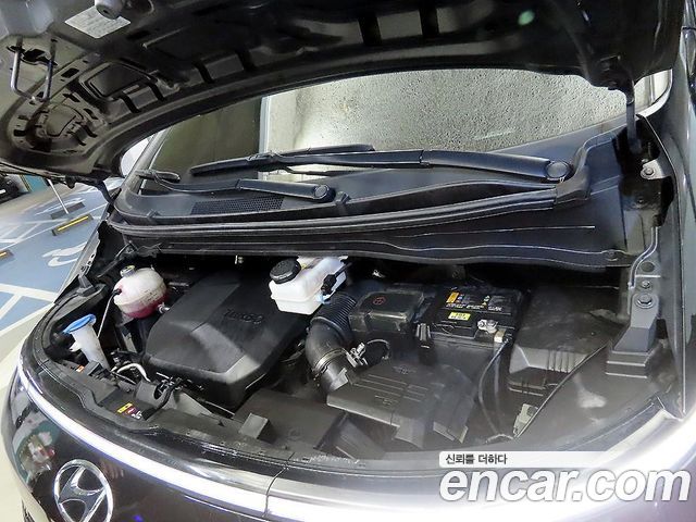 Hyundai Staria Cargo 3-Seater Modern 2023 — фото 22