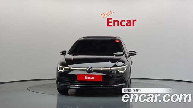 Volkswagen Golf (VIII) 2.0 TDI Prestige 2023 — фото 3