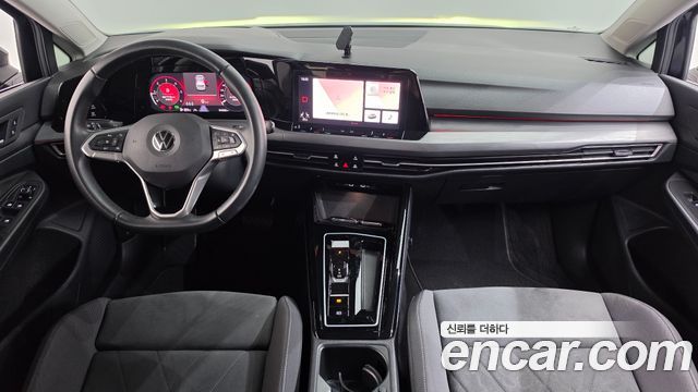 Volkswagen Golf (VIII) 2.0 TDI Prestige 2023 — фото 7