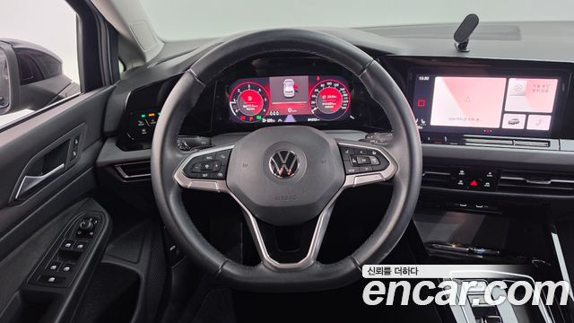 Volkswagen Golf (VIII) 2.0 TDI Prestige 2023 — фото 13