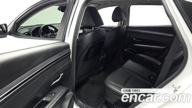 Hyundai Tucson Hybrid (NX4) Premium 2WD 2022 — фото 11