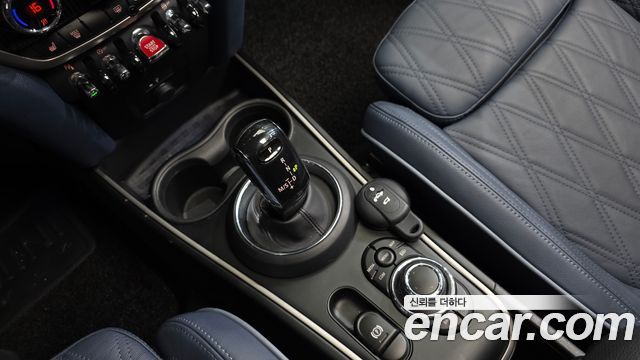MINI Cooper S Countryman ALL4 Classic 2nd 2023 — фото 9