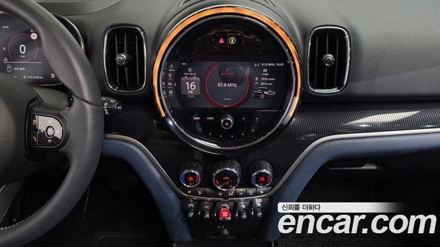 MINI Cooper S Countryman ALL4 Classic 2nd 2023 — фото 15