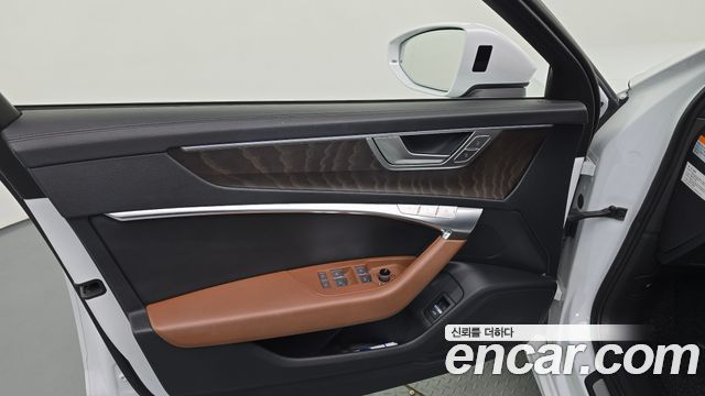 Audi A6 (C8) 40 TDI Premium 2022 — фото 24