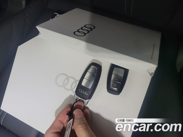 Audi Q4 e-tron (F4) 40 2022 — фото 17