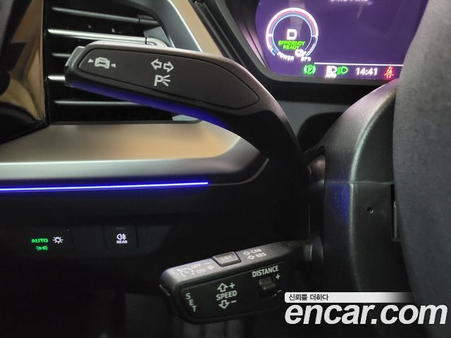 Audi Q4 e-tron (F4) 40 2022 — фото 21