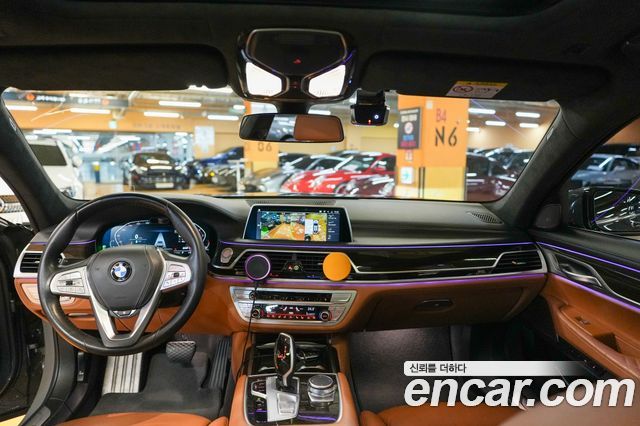 BMW 7 Series (G11) 740Li xDrive Design Pure Excellence 2021 — фото 7