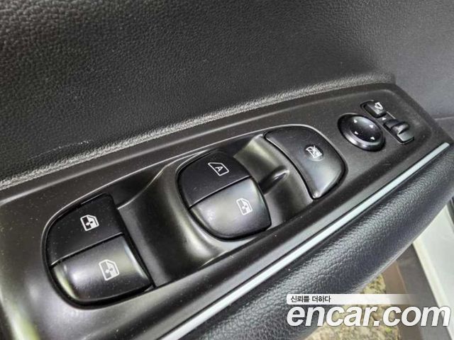 Renault Korea QM6 Diesel 2WD SE 2017 — фото 9