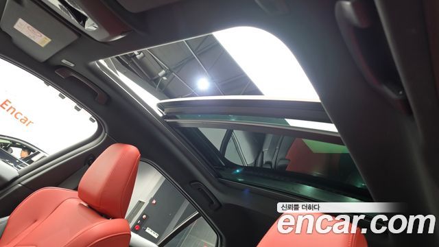 BMW 1 Series (F70) M135 xDrive 2025 — фото 20