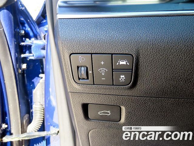 Kia K5 (III) 1.6 Turbo Signature 2023 — фото 16