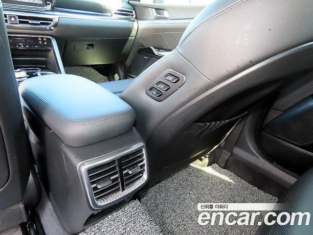 Kia K5 (III) 1.6 Turbo Signature 2023 — фото 20