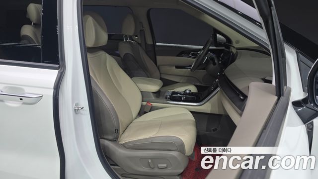 Kia Carnival (IV) Diesel 7-Seater Signature 2023 — фото 10