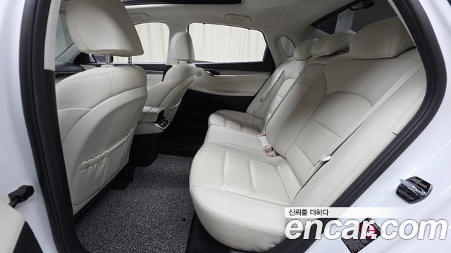 Hyundai Grandeur (IG) 2.5 Le Blanc 2023 — фото 12