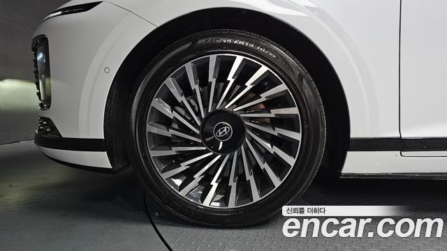 Hyundai Grandeur (GN7) 3.5 Gasoline 2WD Calligraphy 2023 — фото 5