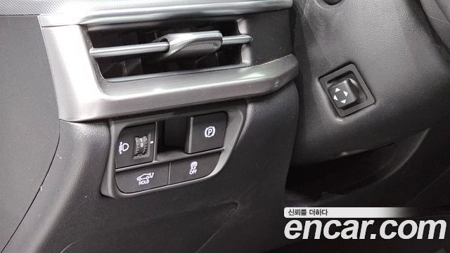 Hyundai Grandeur (GN7) 3.5 Gasoline 2WD Calligraphy 2023 — фото 13