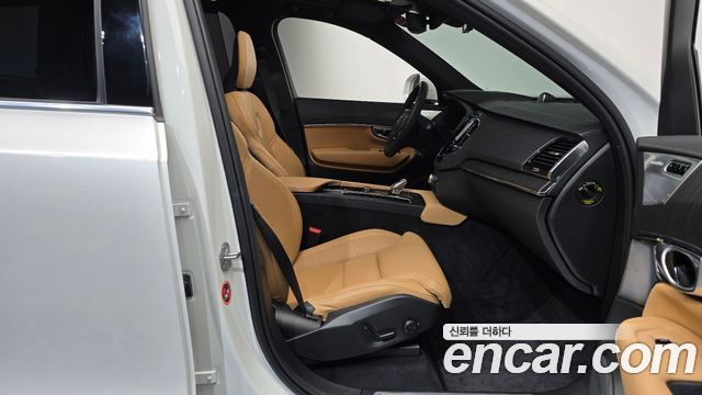 Volvo XC90 (II) B6 Ultimate Bright 2024 — фото 25