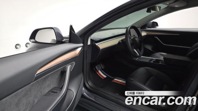 Tesla Model 3 Long Range AWD 2022 — фото 10