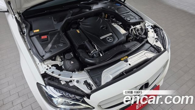 Mercedes-Benz C-Class (W205) C200 2015 — фото 6