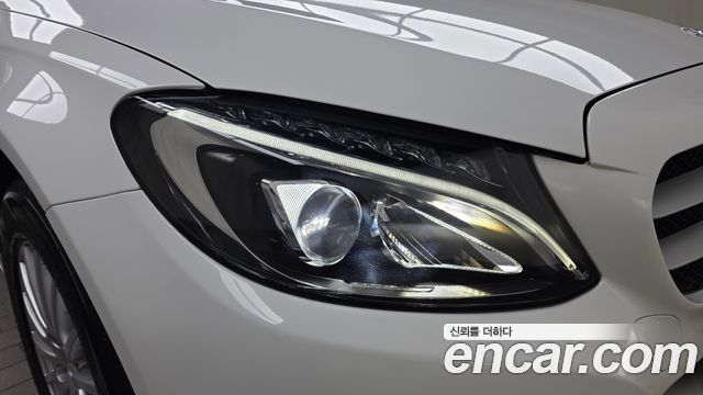 Mercedes-Benz C-Class (W205) C200 2015 — фото 22