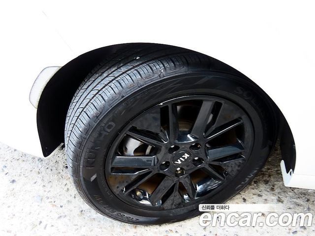 Kia Soul Booster 1.6 T-GDI Noblesse 2019 — фото 23