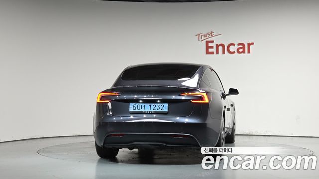 Tesla Model 3 RWD 2024 — фото 4