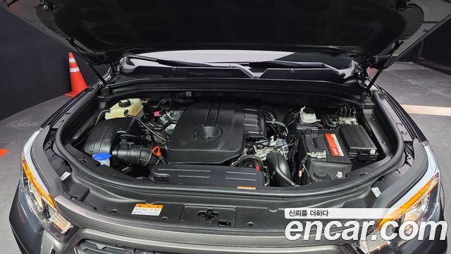 KG Mobility (SsangYong) Rexton Sports Khan Diesel 2.2 4WD Prestige 2021 — фото 6
