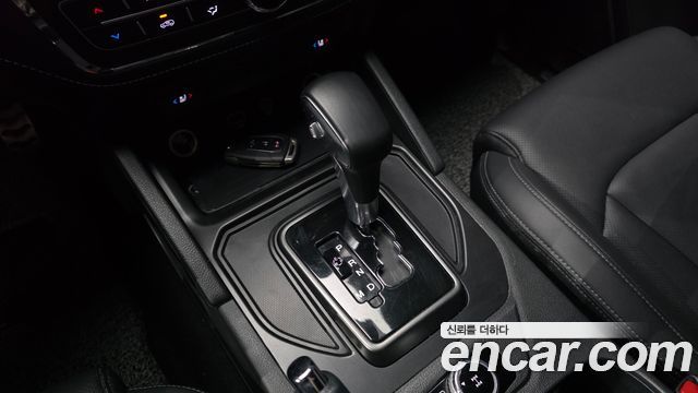 KG Mobility (SsangYong) Rexton Sports Khan Diesel 2.2 4WD Prestige 2021 — фото 9