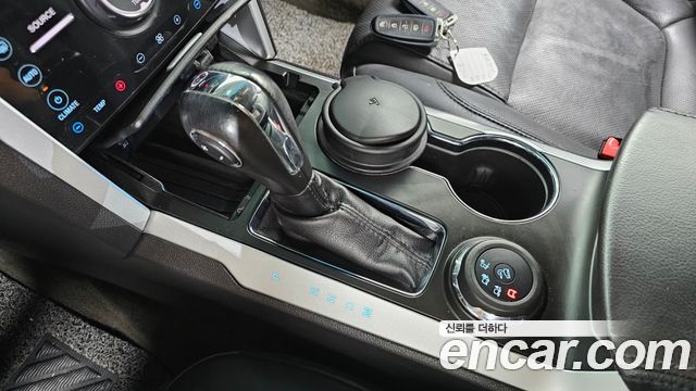 Ford Explorer 3.5 Limited 4WD 5th 2015 — фото 9