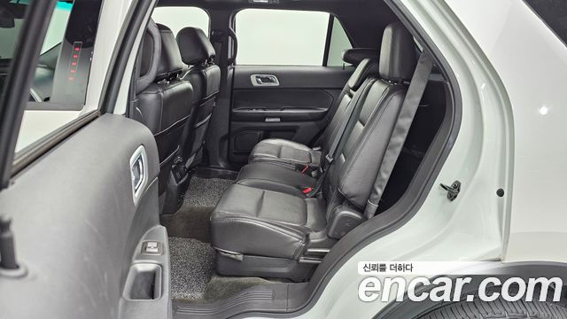 Ford Explorer 3.5 Limited 4WD 5th 2015 — фото 11