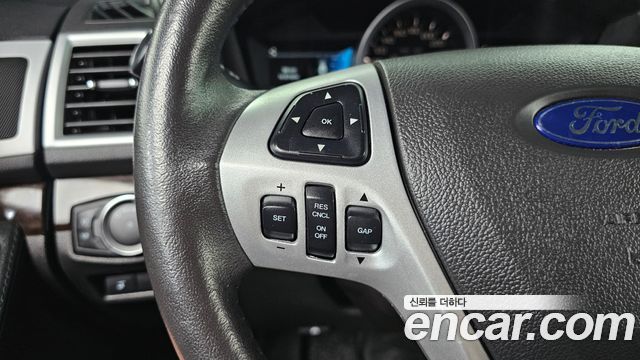Ford Explorer 3.5 Limited 4WD 5th 2015 — фото 16