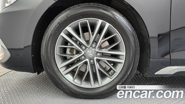 Hyundai Grandeur (IG) 3.0 LPi Modern (Rental Car) 2019 — фото 5