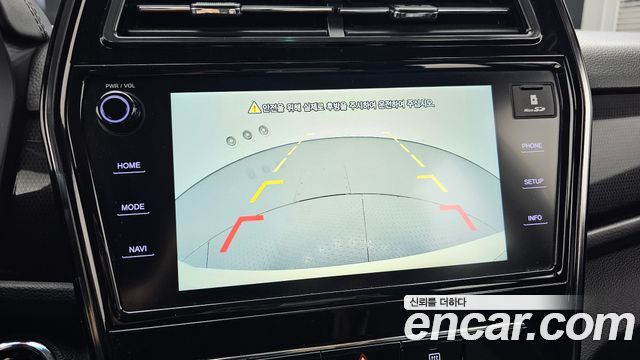 KG Mobility (SsangYong) Very New Tivoli Gasoline 1.5 2WD V3 2022 — фото 14
