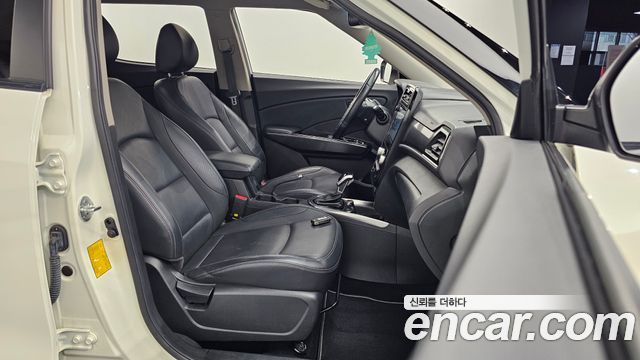 KG Mobility (SsangYong) Very New Tivoli Gasoline 1.5 2WD V3 2022 — фото 26