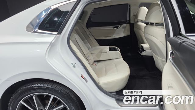 Hyundai Grandeur (IG) 2.5 Le Blanc 2023 — фото 12