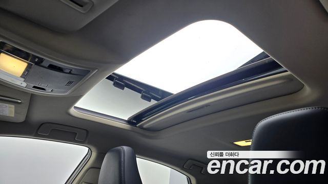 Lexus NX300h Supreme 2017 — фото 17