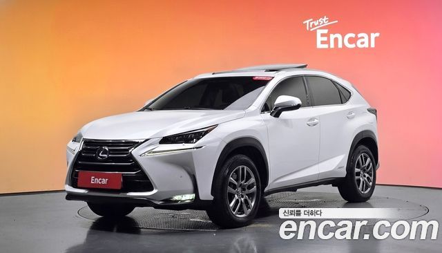 Lexus NX300h Supreme