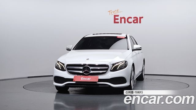 Mercedes-Benz E-Class (W213) E200 Avantgarde 2018 — фото 3