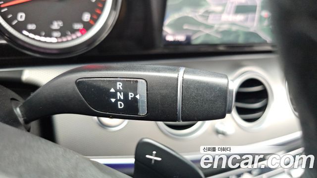 Mercedes-Benz E-Class (W213) E200 Avantgarde 2018 — фото 9