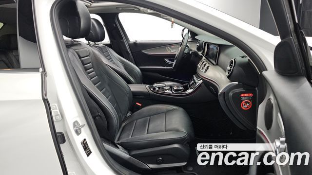 Mercedes-Benz E-Class (W213) E200 Avantgarde 2018 — фото 12