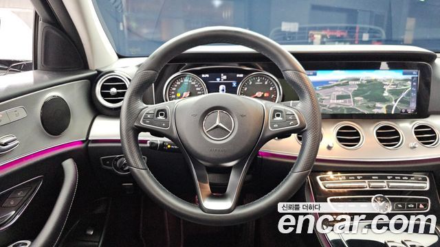 Mercedes-Benz E-Class (W213) E200 Avantgarde 2018 — фото 13