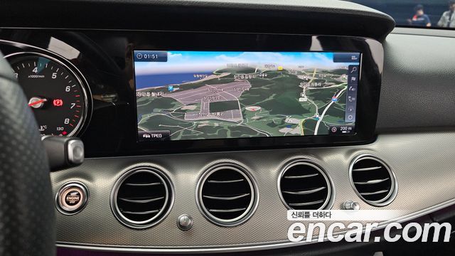 Mercedes-Benz E-Class (W213) E200 Avantgarde 2018 — фото 16