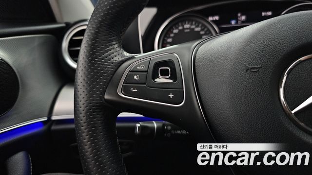 Mercedes-Benz E-Class (W213) E200 Avantgarde 2018 — фото 29