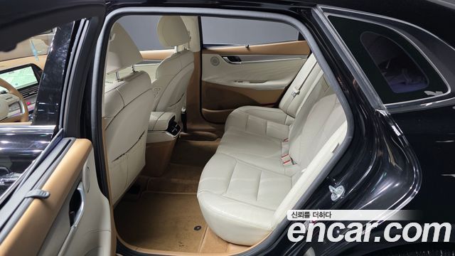 Hyundai Grandeur (IG) 2.5 Special 2020 — фото 26