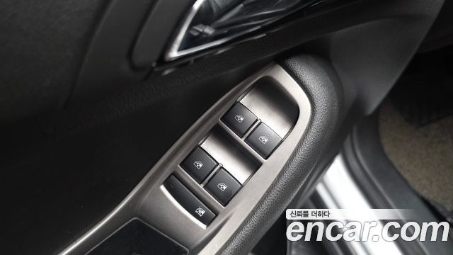 Chevrolet Orlando 2.0 Diesel LTZ Premium 2012 — фото 28